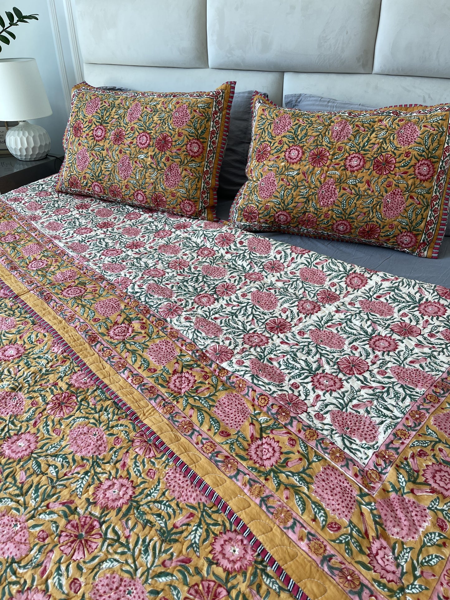 Premium Jaipuri Comforter Sand with pink Flowers handblock printed coming with 2 matching quilted cushion covers