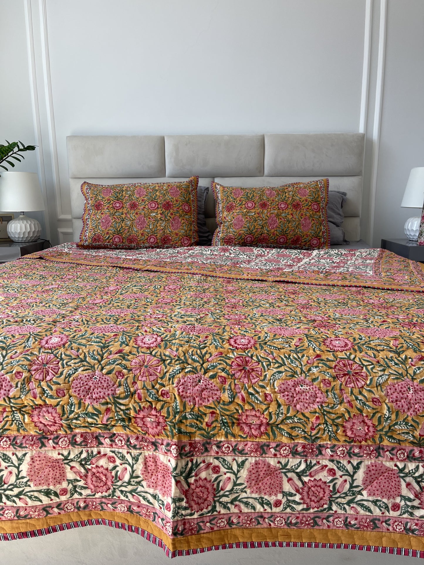 Premium Jaipuri Comforter Sand with pink Flowers handblock printed coming with 2 matching quilted cushion covers