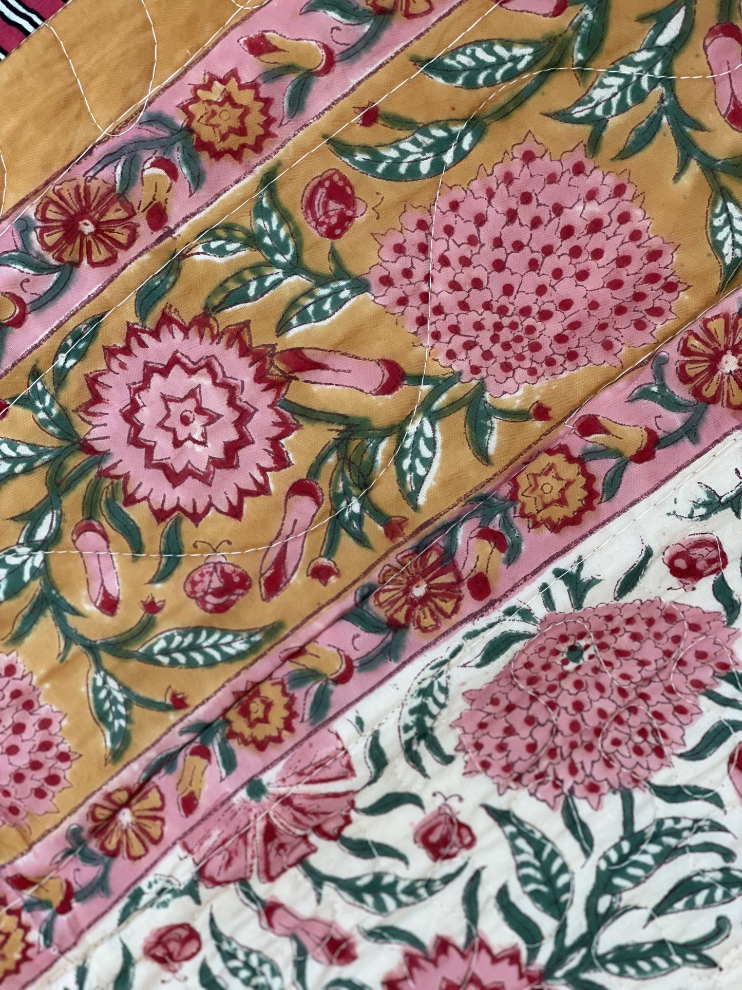 Premium Jaipuri Comforter Sand with pink Flowers handblock printed coming with 2 matching quilted cushion covers