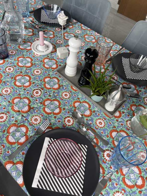 Handblock printed table cloth in pure cotton for 6-seater table in blue mint colorful floral retro design