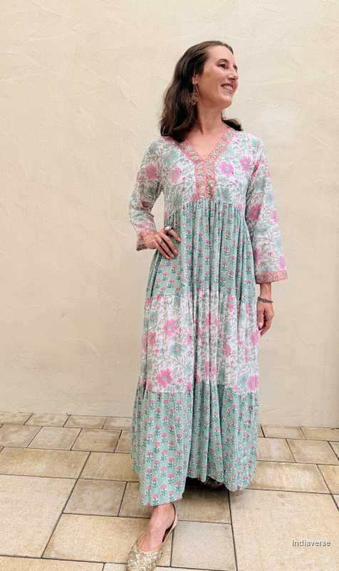 How to Pair Indian Maxi Dresses for Summer Events in the Gulf: 7 Stylish Ideas for Women