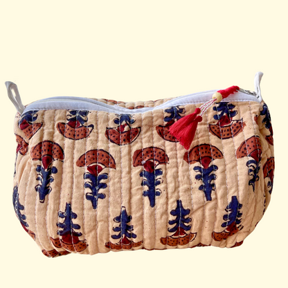 toiletry-bag-beige-blue(medium)