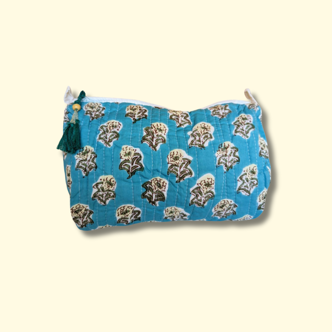 toiletry-bag-blue(medium)