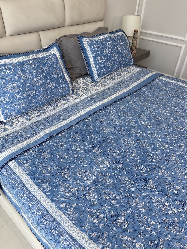 Blue Jaipuri Comforter for queen and king size beds in pure cotton with 2 matching quilted pillow cases