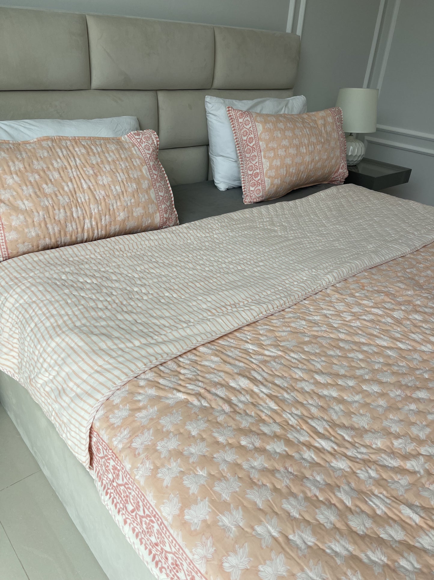 Handmade Jaipuri Double Quilt Coral handblock printed with 2 matching pillow covers