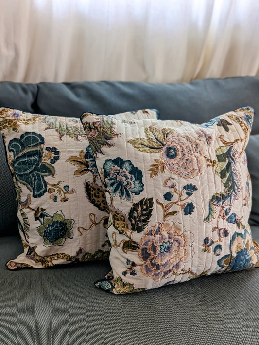 cushion-cover-blue-flowers