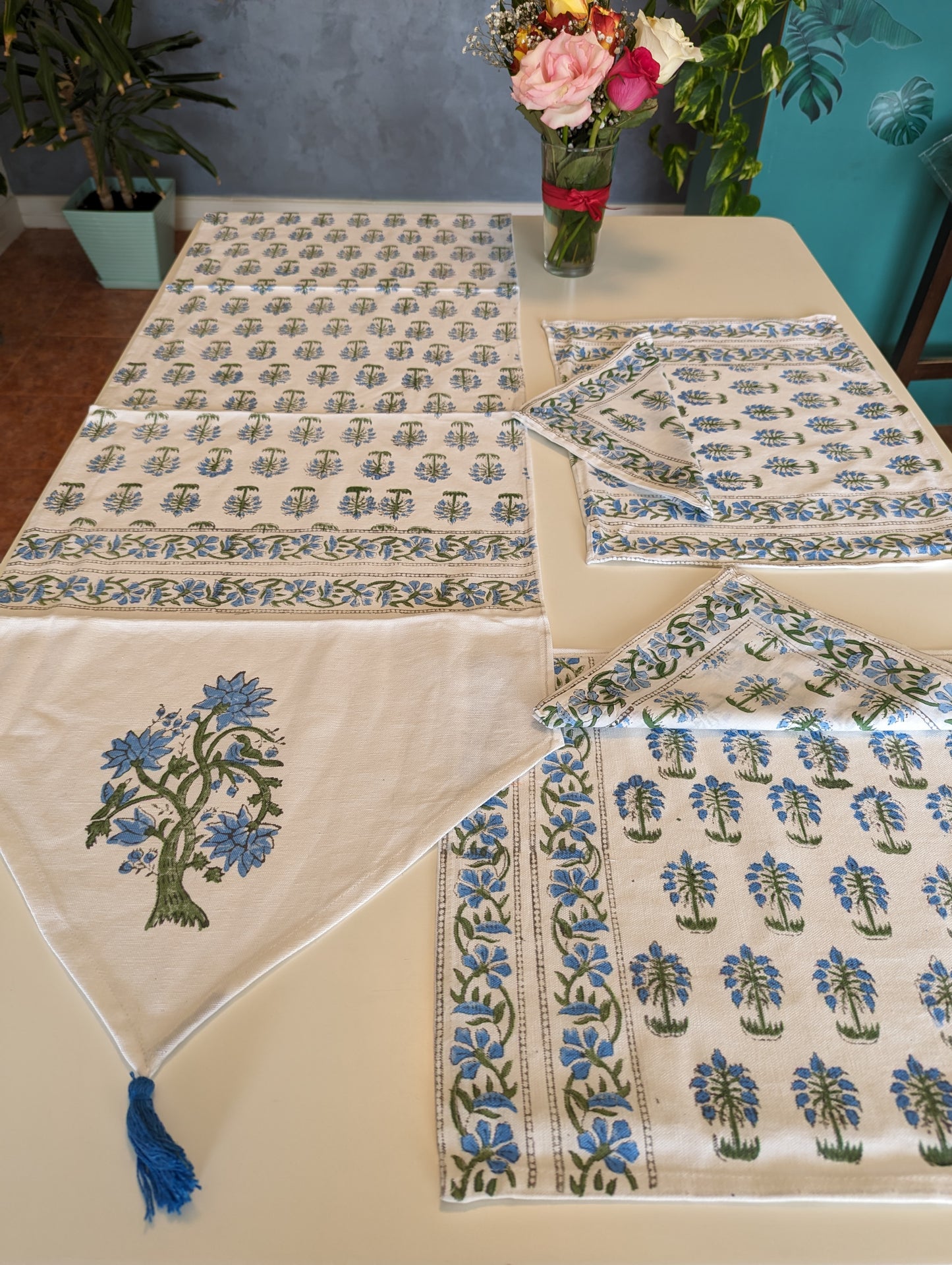 placemat-napkin-runner-set-blue-palm(3)