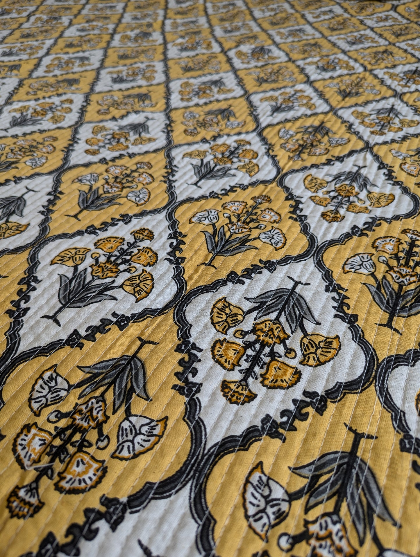 Rajasthani Comforter - Yellow Treasure