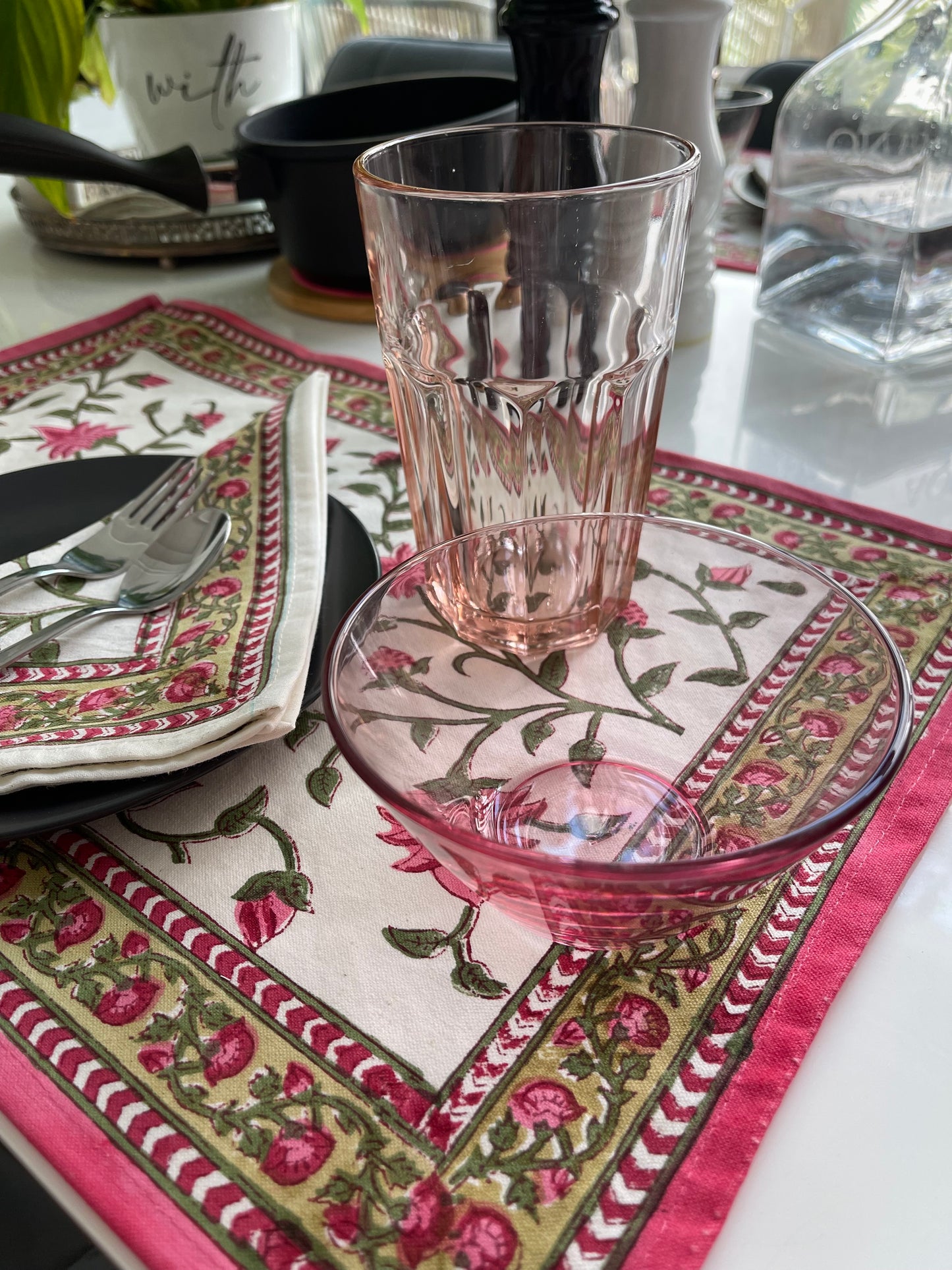 placemats-napkins-rose(1)