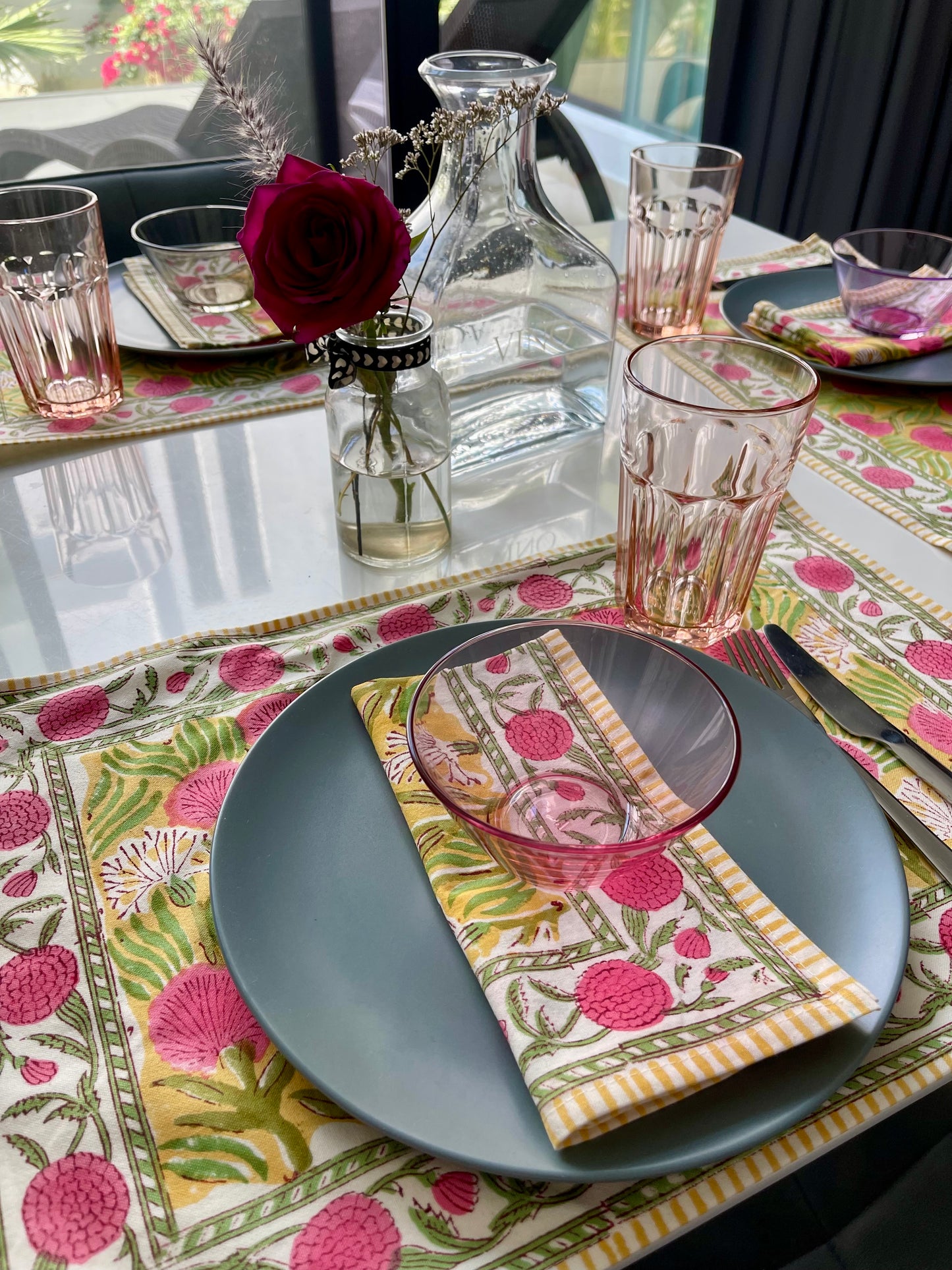 placemats-napkins-pink-poppy(1)