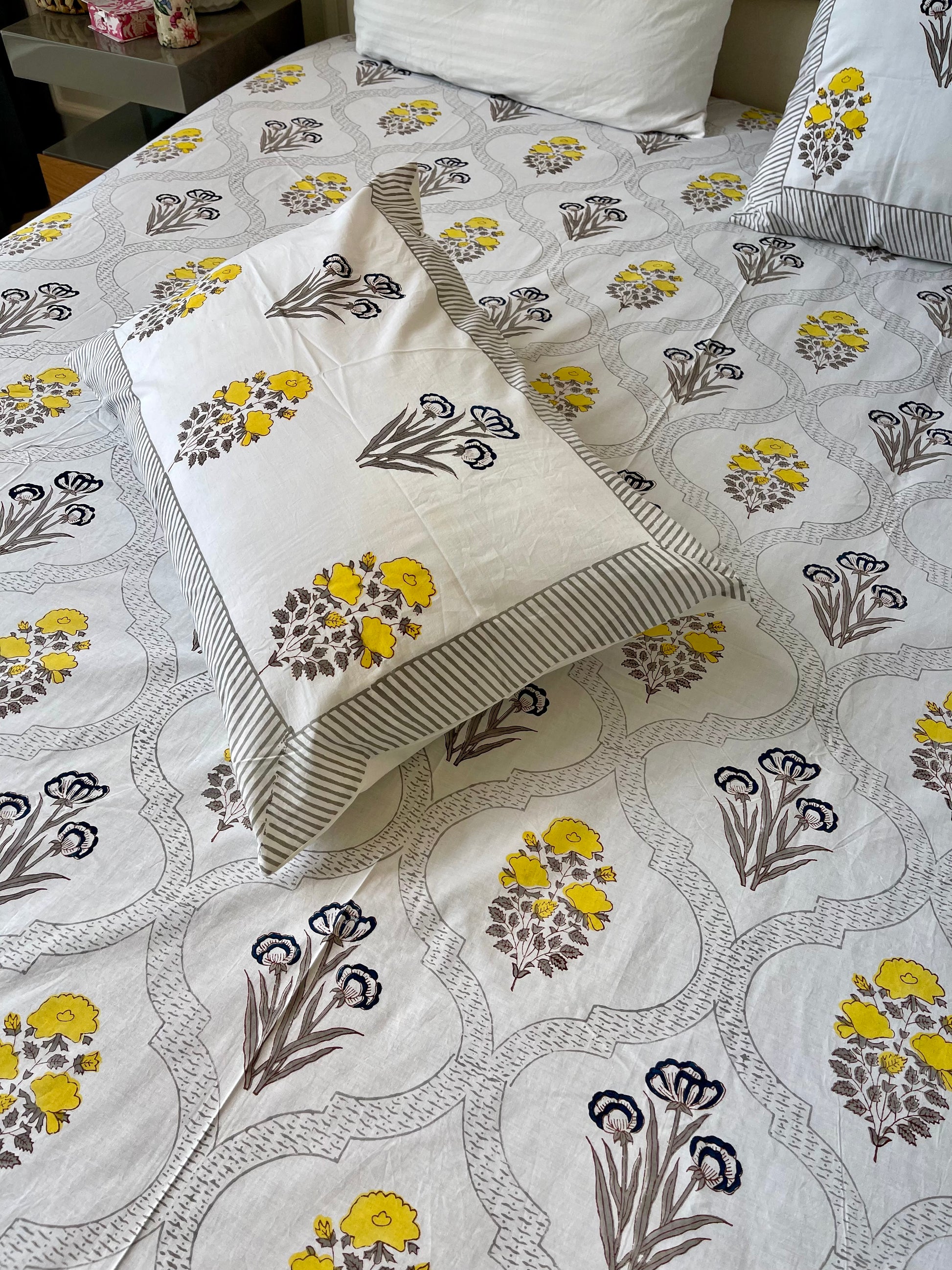 sheet-set-yellow-marigold(3)