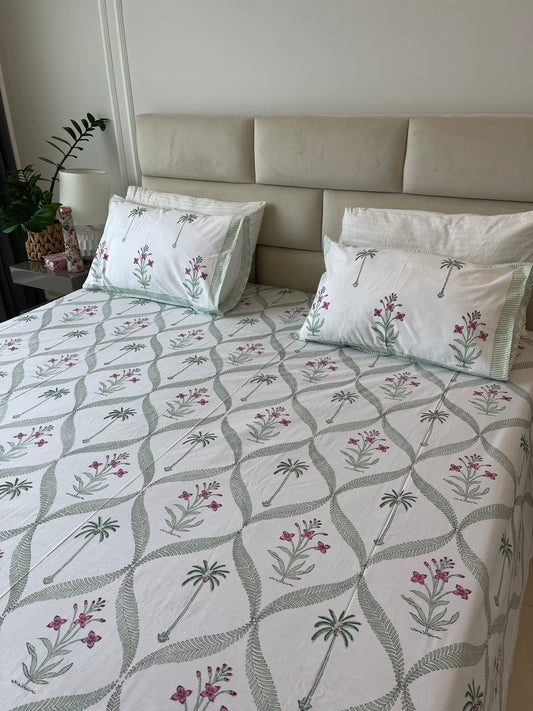 percale-sheet-set-cyprus-and-palm(1)