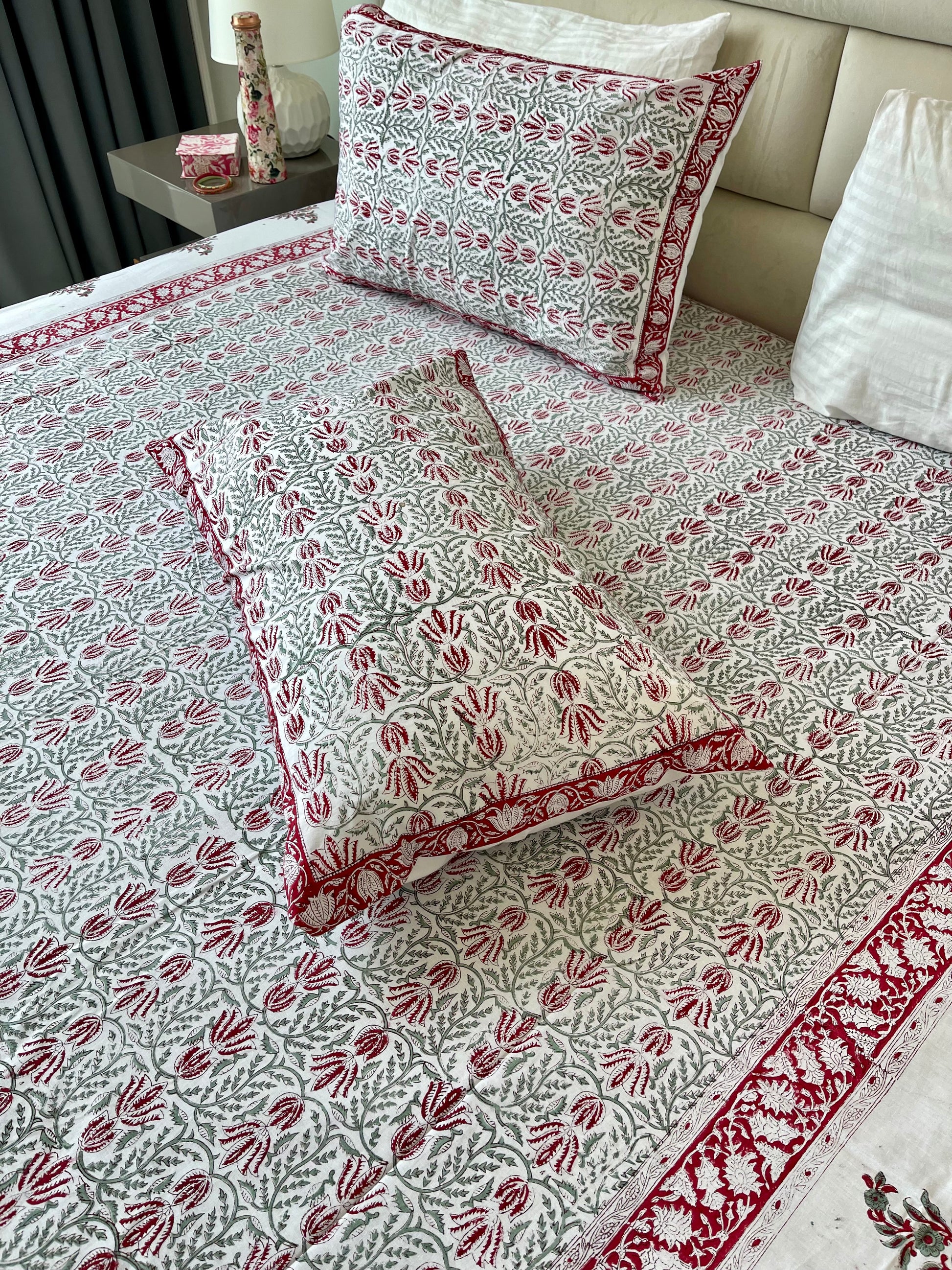 sheet-set-red-wisteria(3)