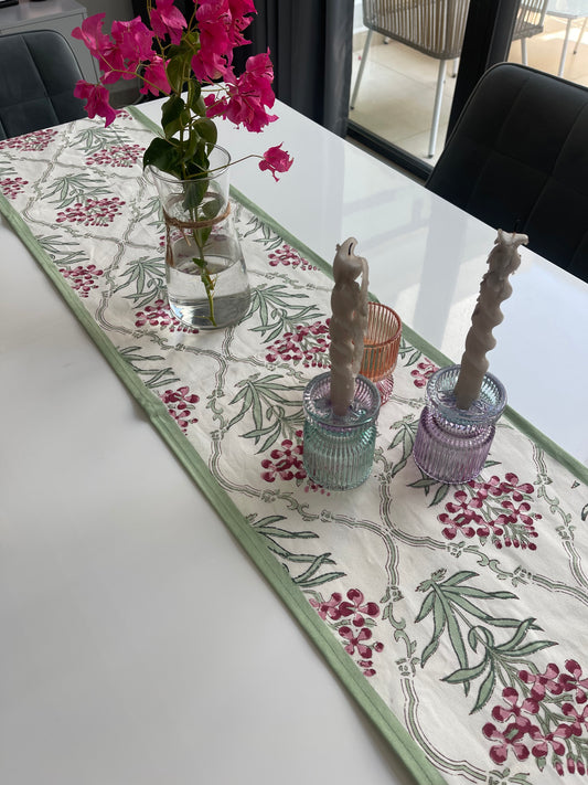 Table Runner - Pink Astrantia