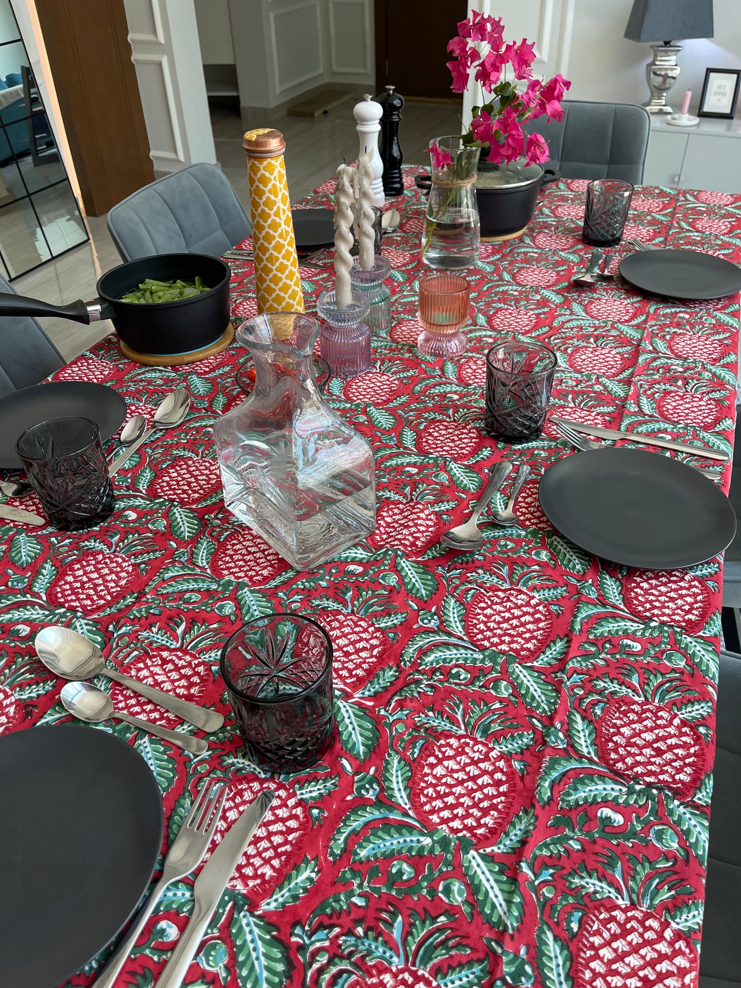 Table Cover - Pineapple