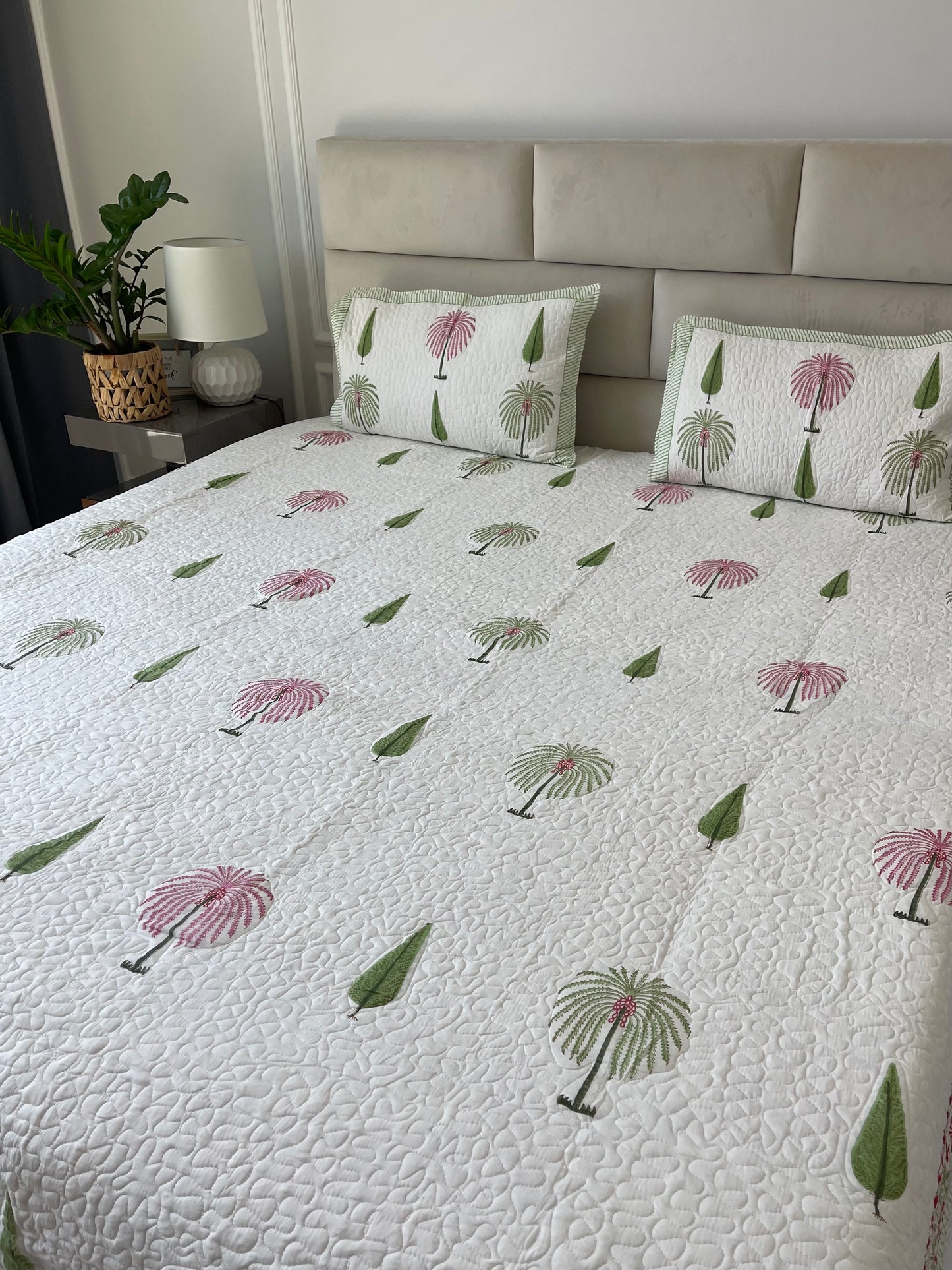 Jaipuri Comforter - Pink Palm