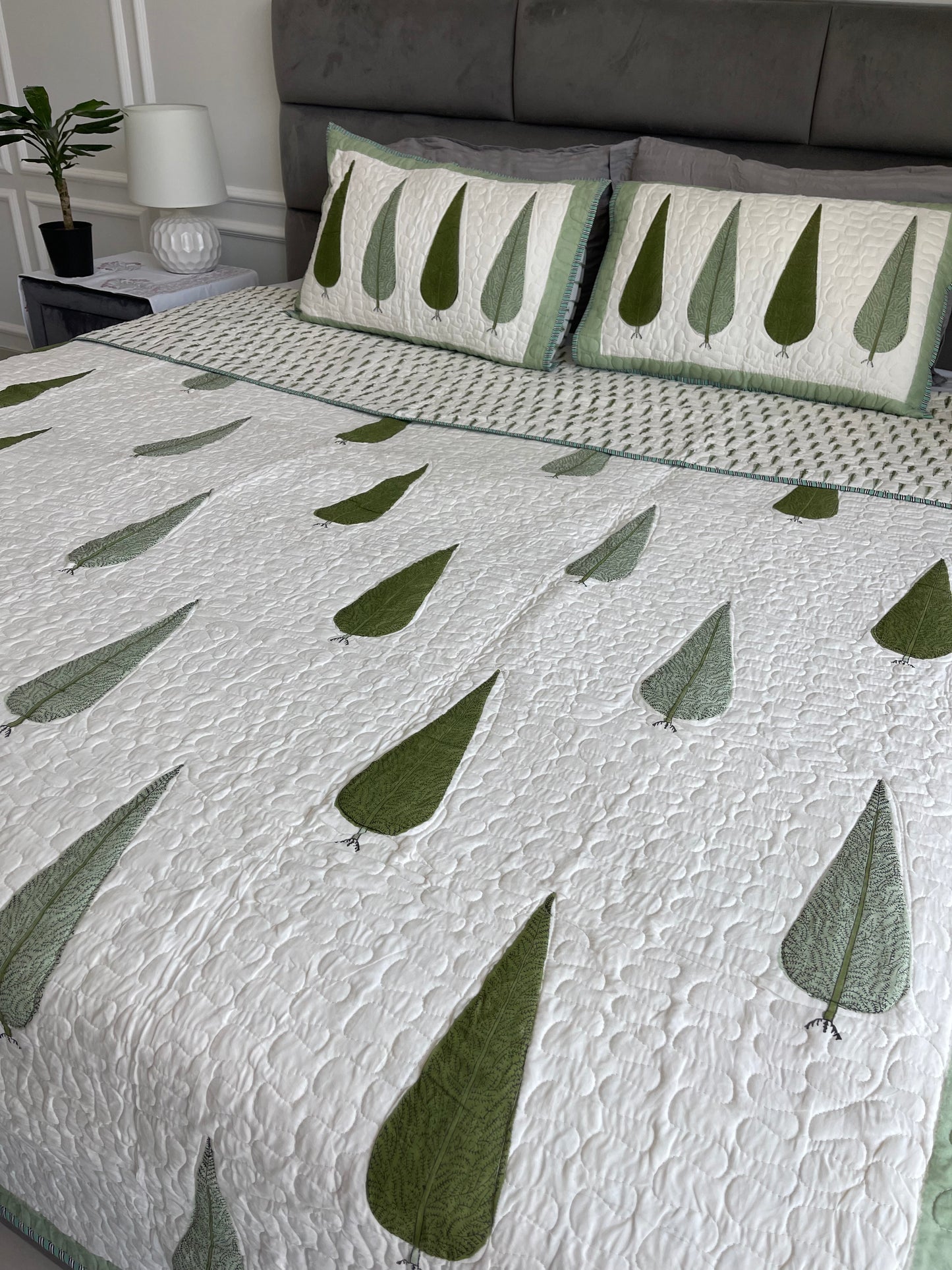 Jaipuri Comforter - Cypress Tree