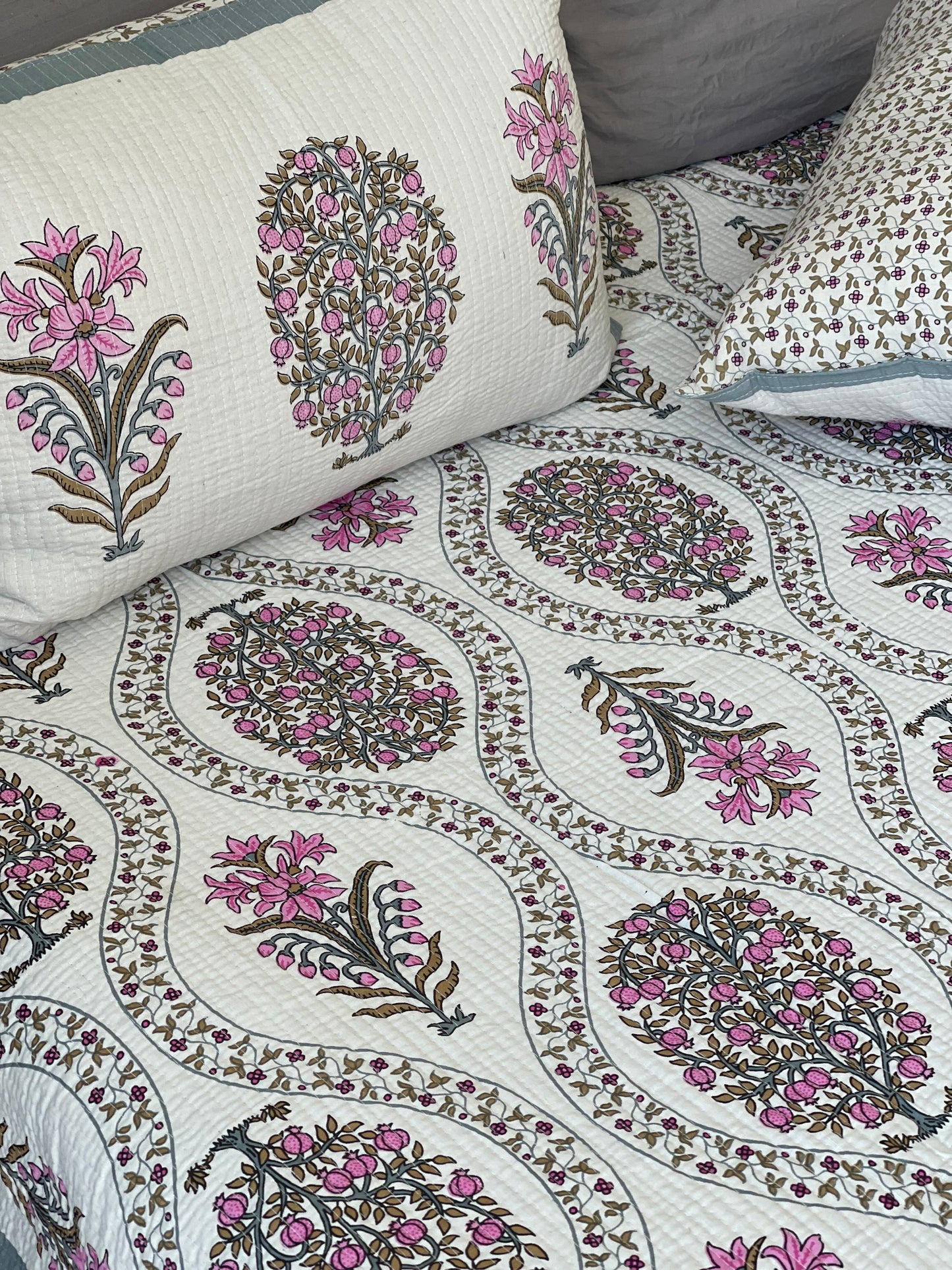 Rajasthani Comforter - Lila Bagh