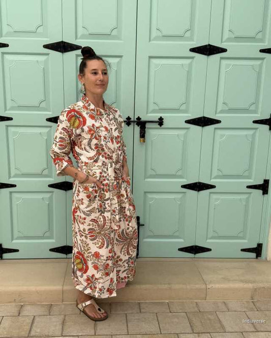 Floral White Waffle Cotton Bathrobe – Elegant, Lightweight Spa Robe