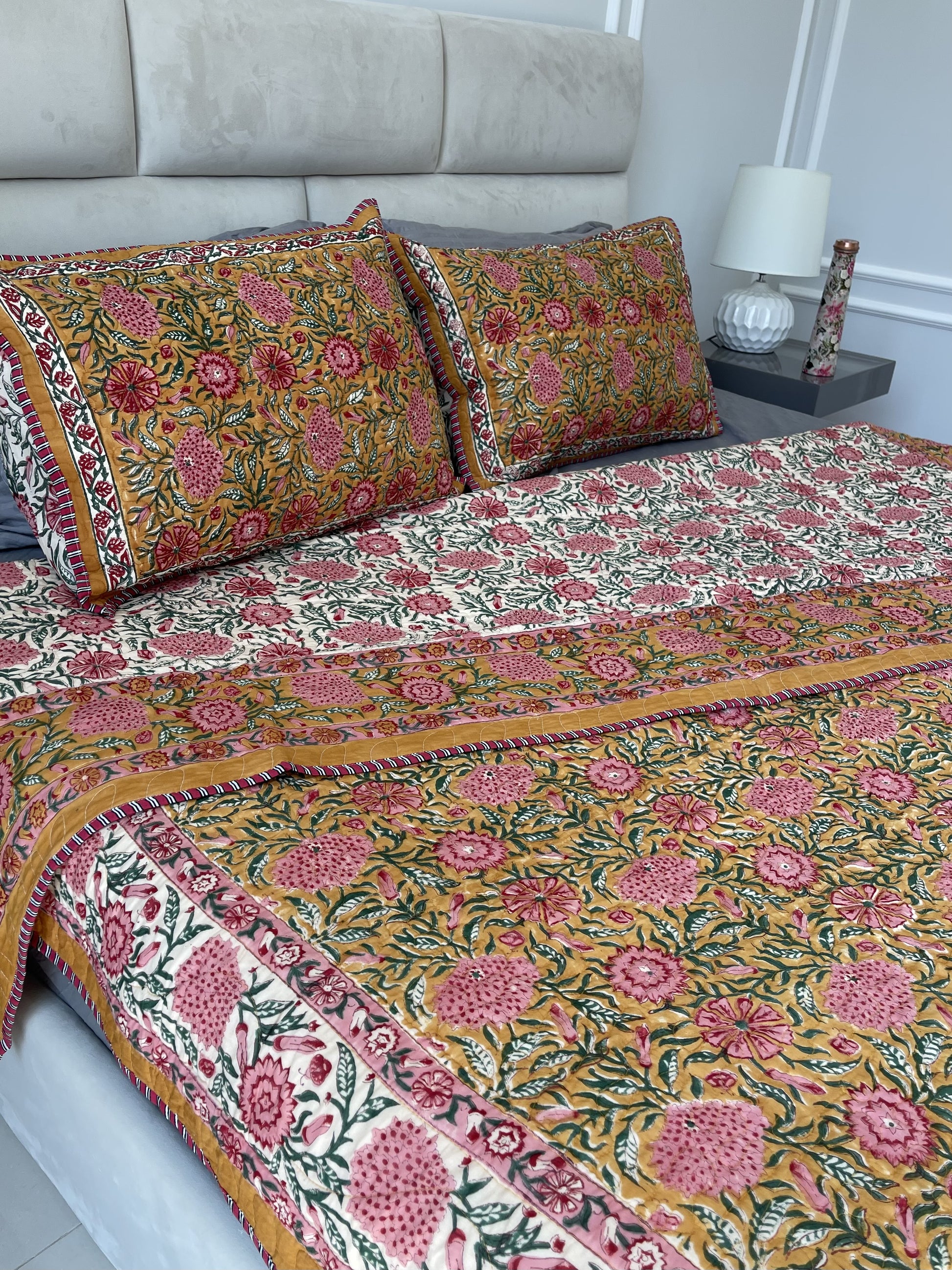 Premium Jaipuri Comforter Sand with pink Flowers handblock printed coming with 2 matching quilted cushion covers 