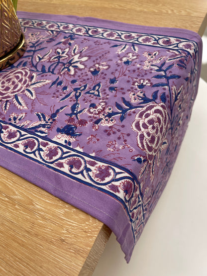 table-runner-purple(4)