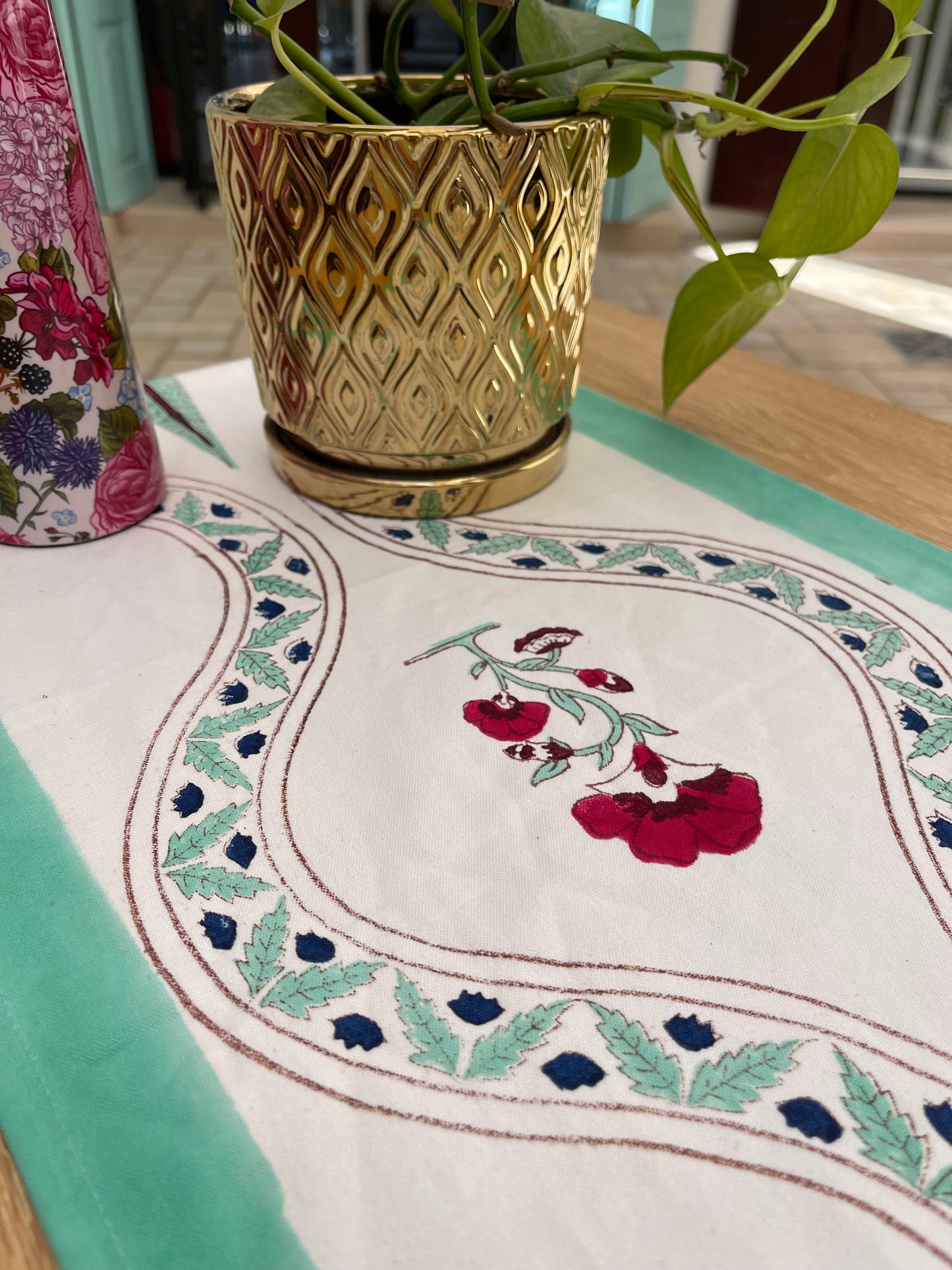 table-runner-turquoise-garden(3)