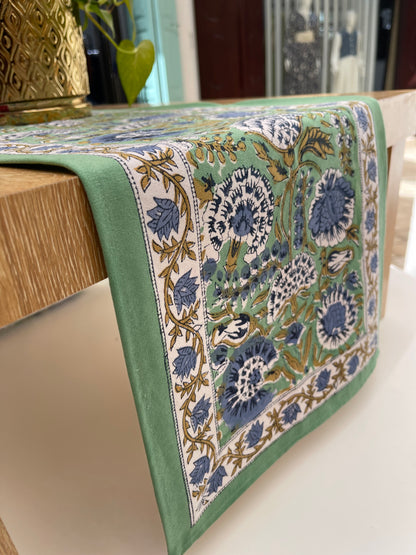 table-runner-green-garden(3)