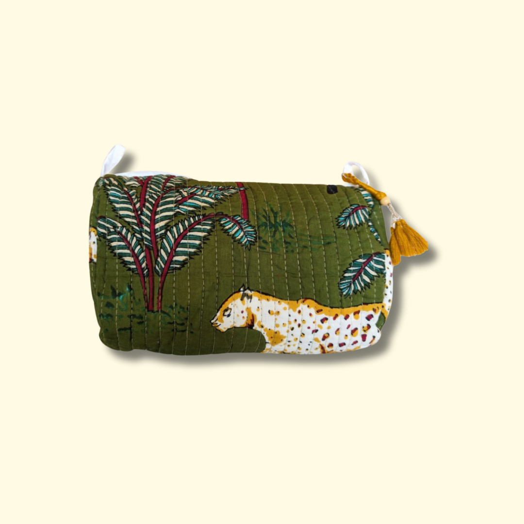 toiletry-bag-jungle(medium)