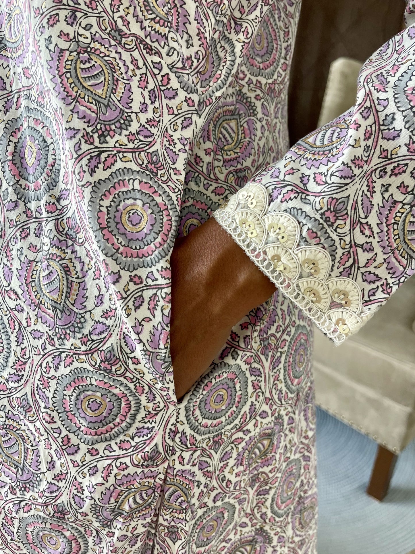 Maxi-jalabiya-style-cotton-dress-with-gold-foil-detail-and-Indian-design-pattern-purple-color-with-full-length-sleeves-and-ankle-length