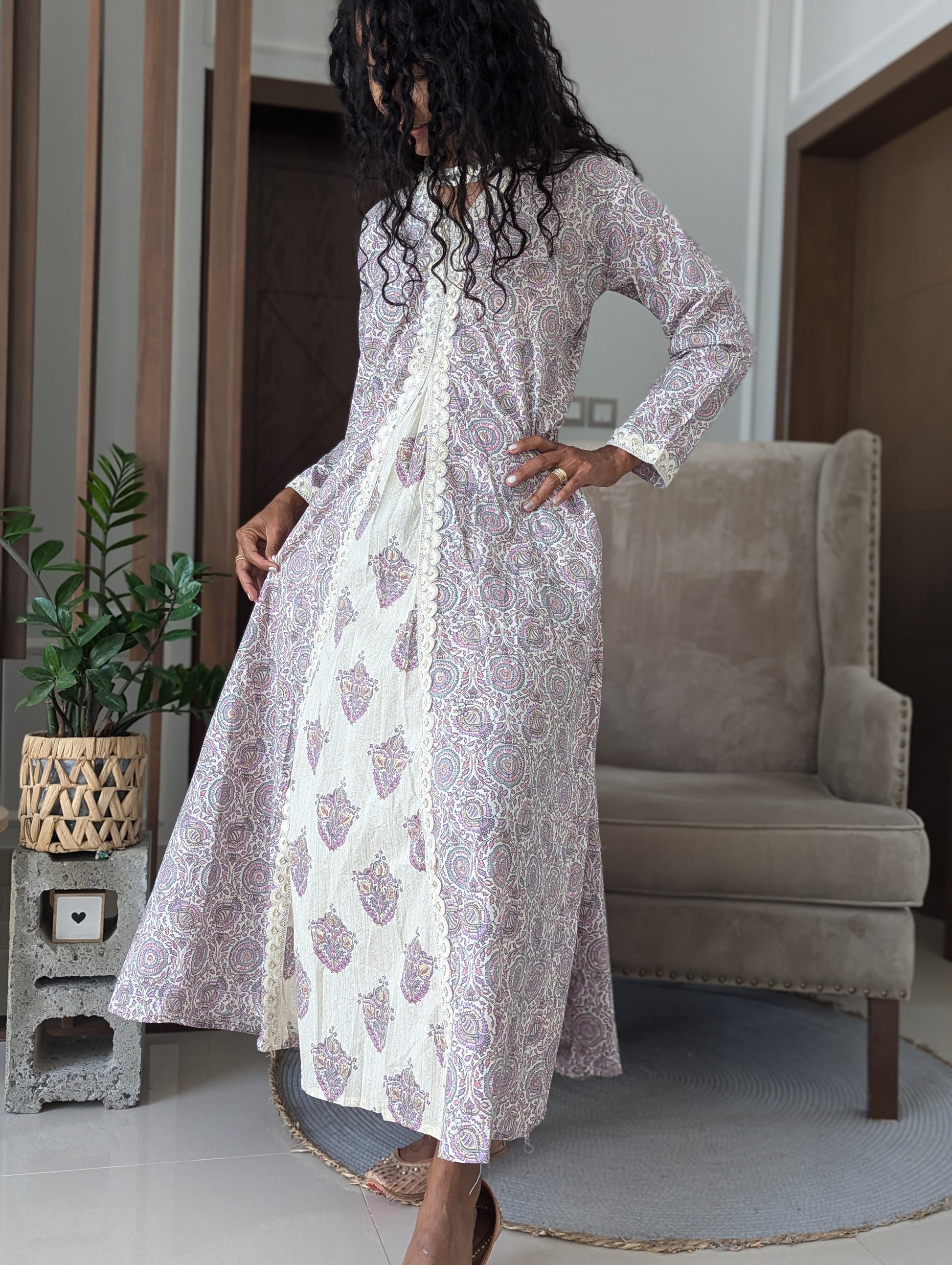 Maxi-jalabiya-style-cotton-dress-with-gold-foil-detail-and-Indian-design-pattern-purple-color-with-full-length-sleeves-and-ankle-length