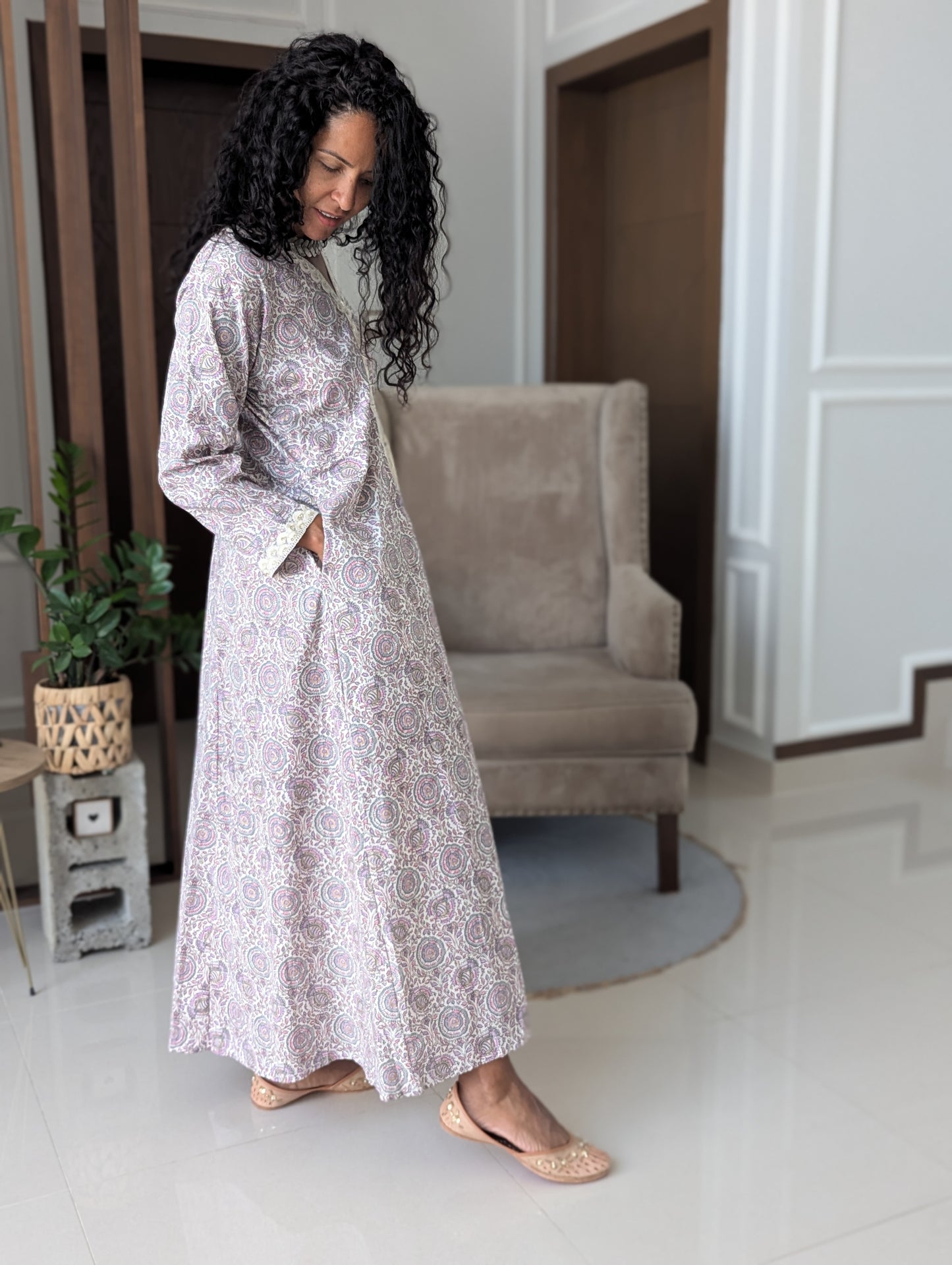 Maxi-jalabiya-style-cotton-dress-with-gold-foil-detail-and-Indian-design-pattern-purple-color-with-full-length-sleeves-and-ankle-length