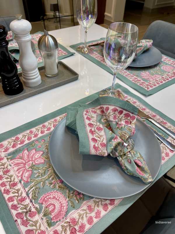 placemat napkin set for 6 people dining table with hand block printed pink floral design 