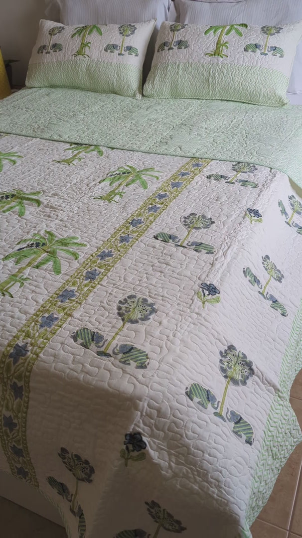 Green blue Jaipuri Comforter with Elephant and Palm in pure cotton with 2 matching quilted pillow cases