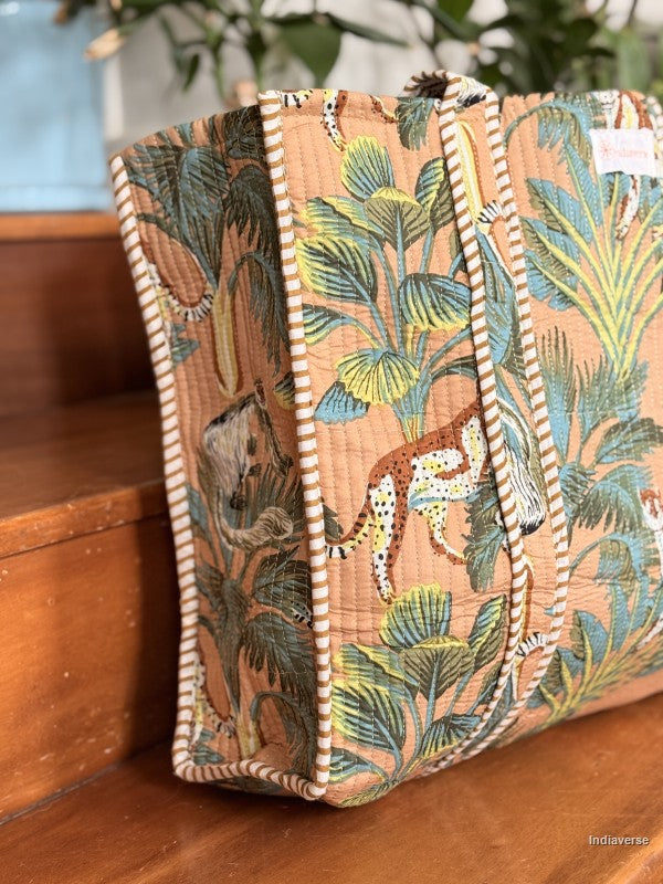 Tropical patterned bag with wooden background