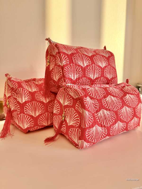 set of three red pouches with sea shell print | Red Sea Shell