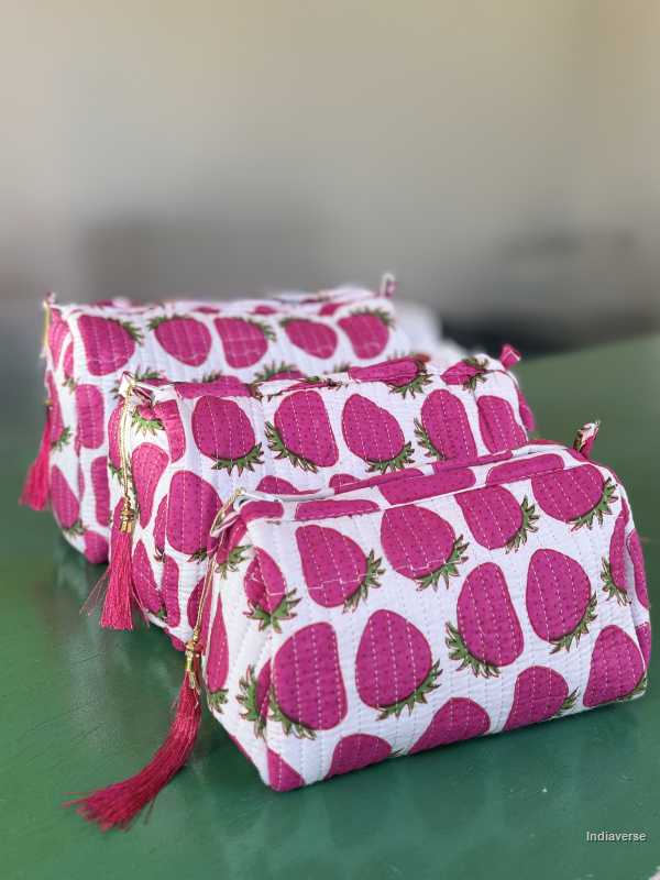 Toiletry Pouch Set with pink strawberry design and in three different sizes for toiletries and cosmetics | Strawberry