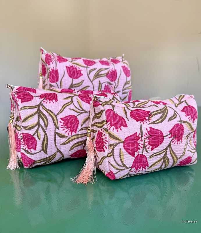 Toiletry Pouch Set with floral design and pink color for toiletries and cosmetics in three sizes small, medium and large | Pink Flowers